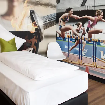 By Wmm Hotel